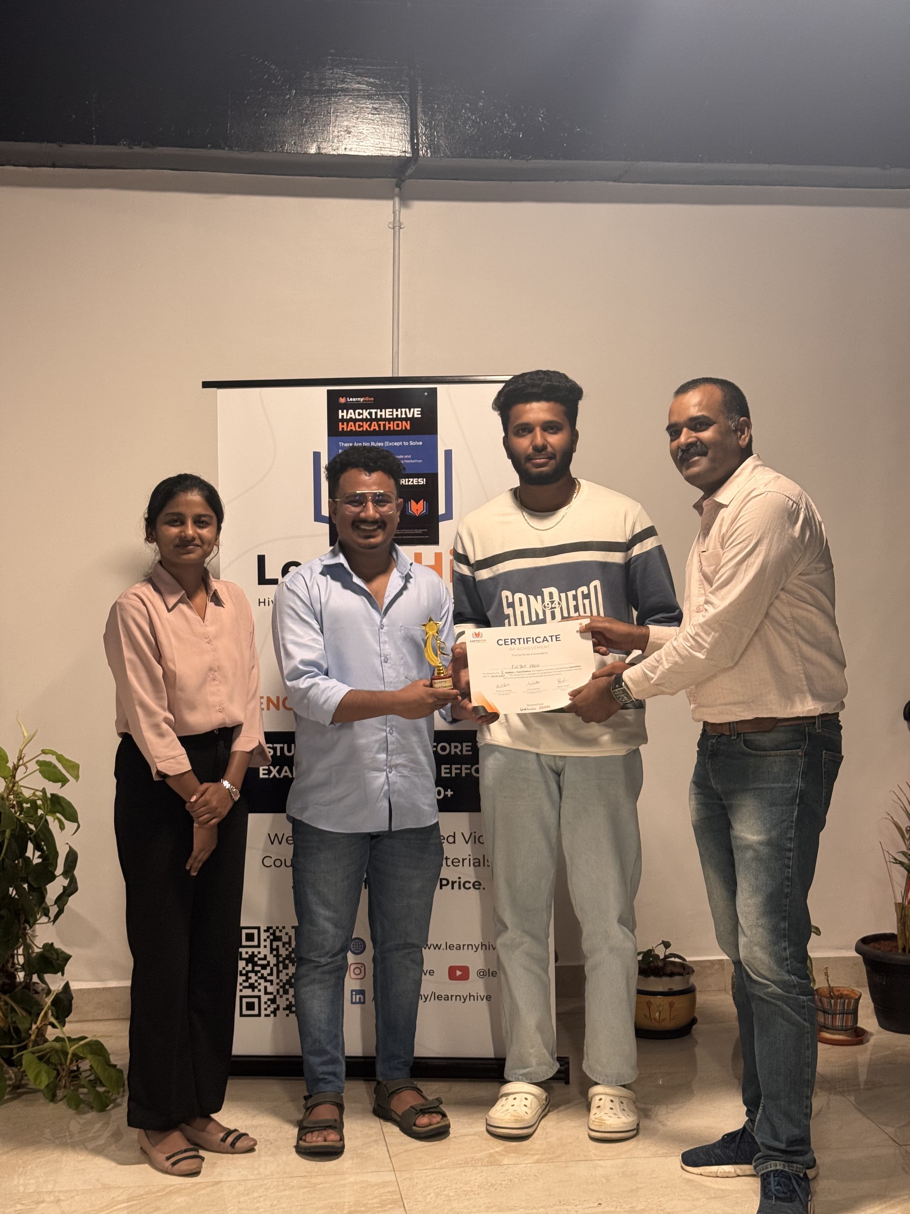 HackTheHive Hackathon media 7