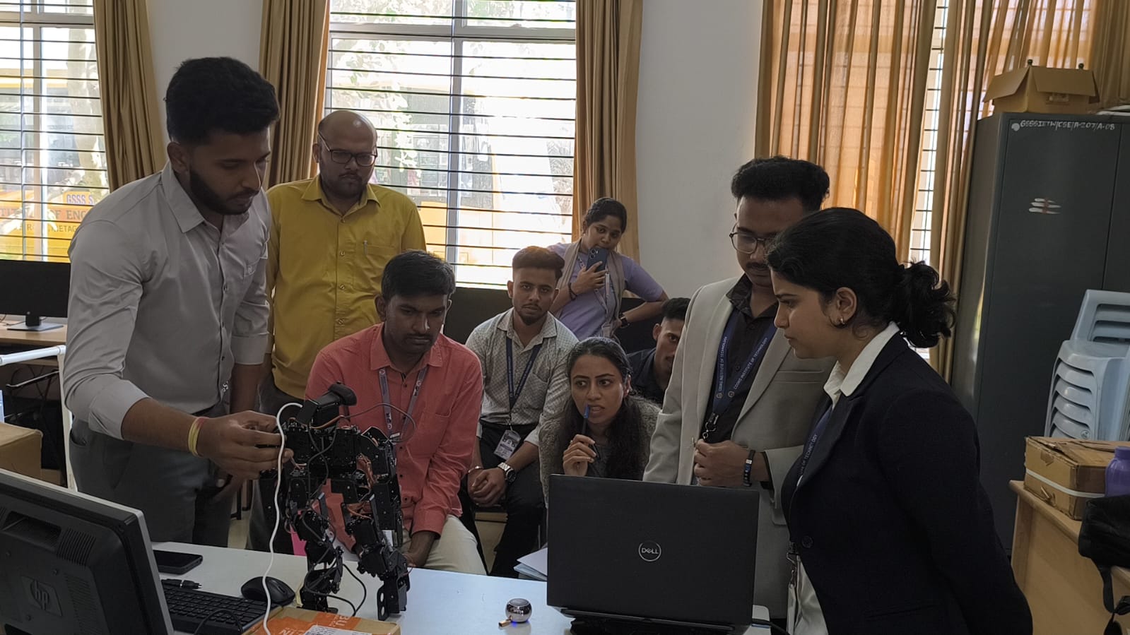 Micro-Vision - Big Ideas in Small Projects media 2